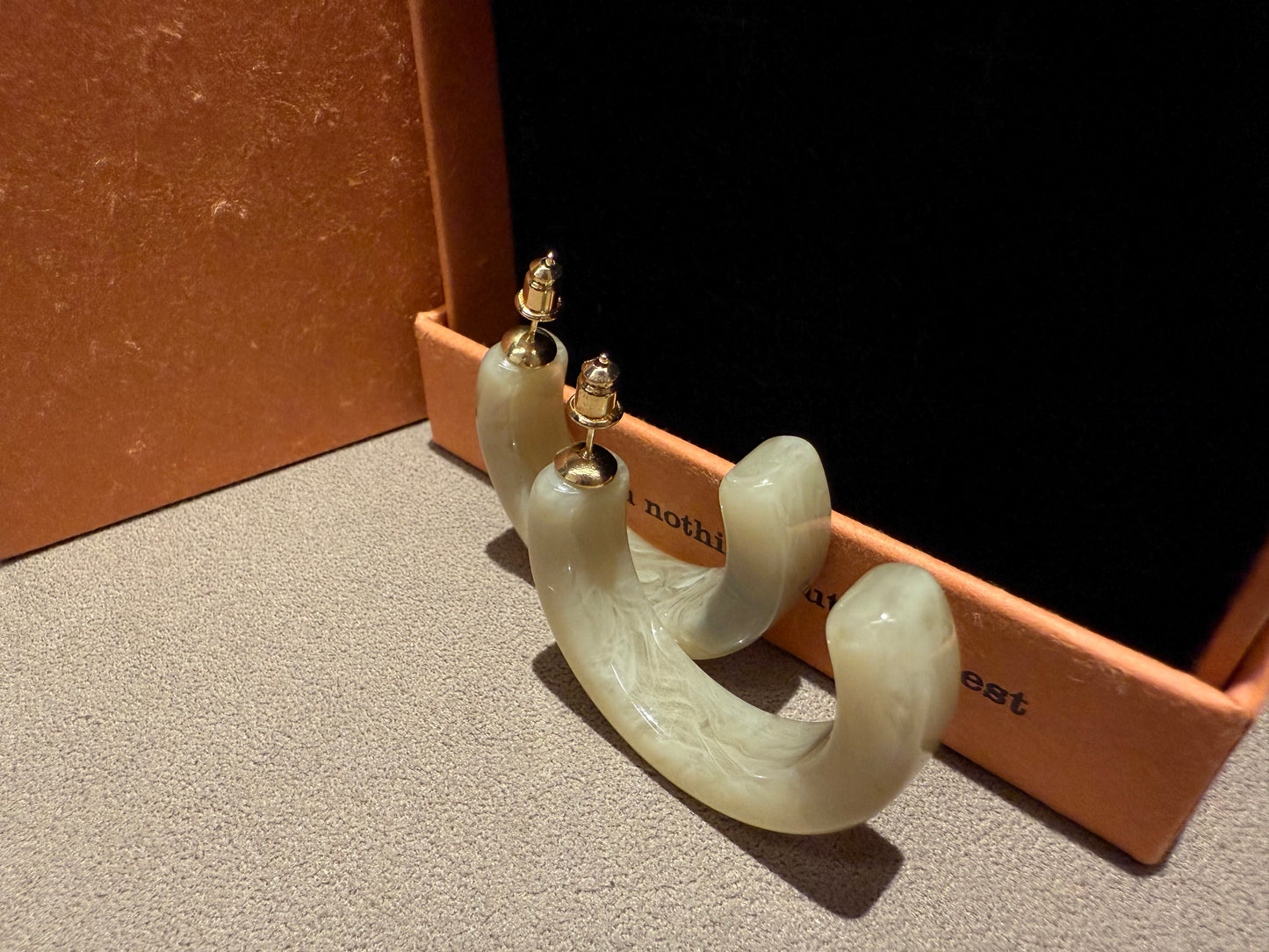 煙灰雲石樹脂半圈耳環 Jade Arc, Half Hoop Earrings