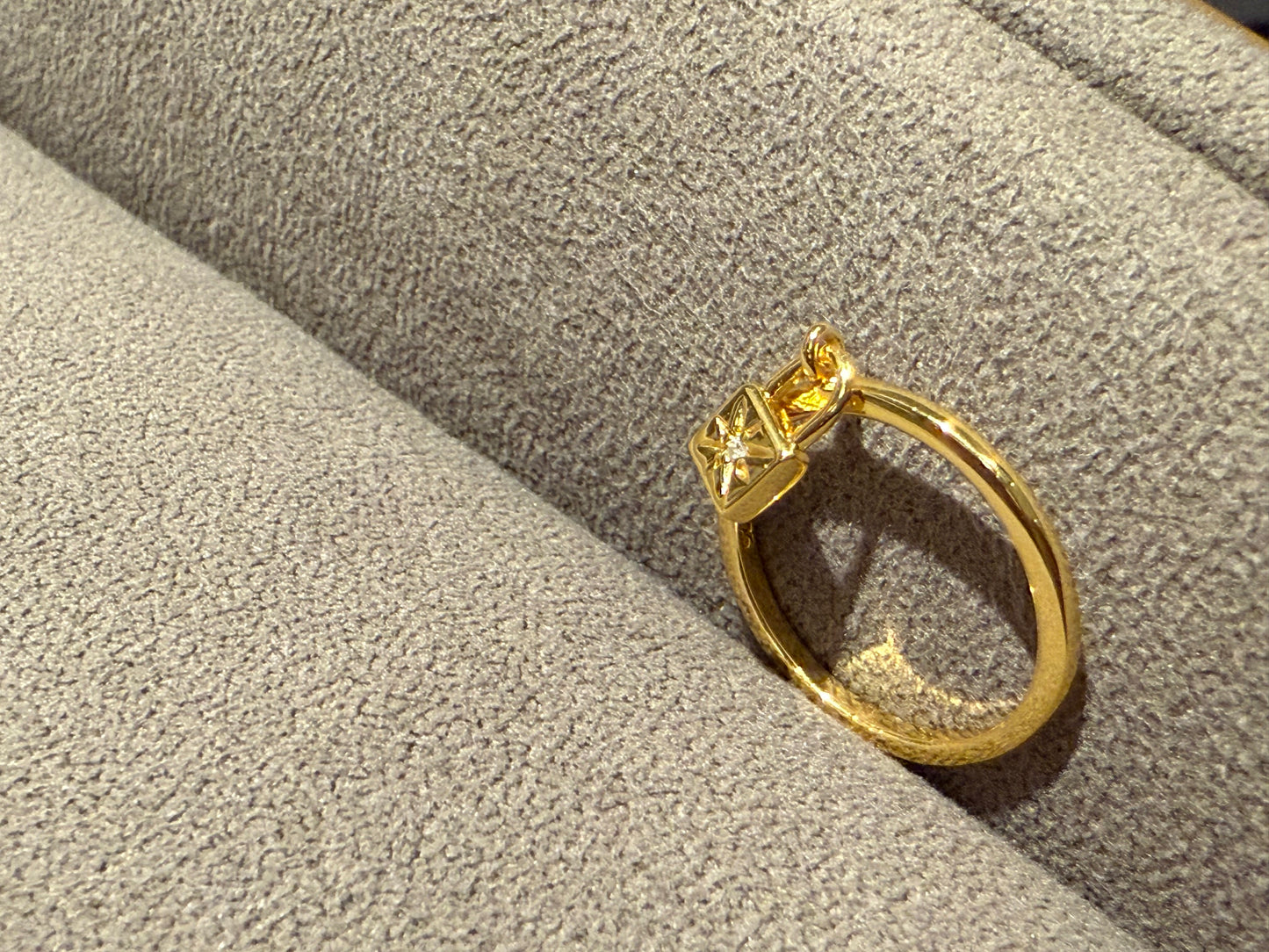Zircon Star Lock 18k 925Silver Ring