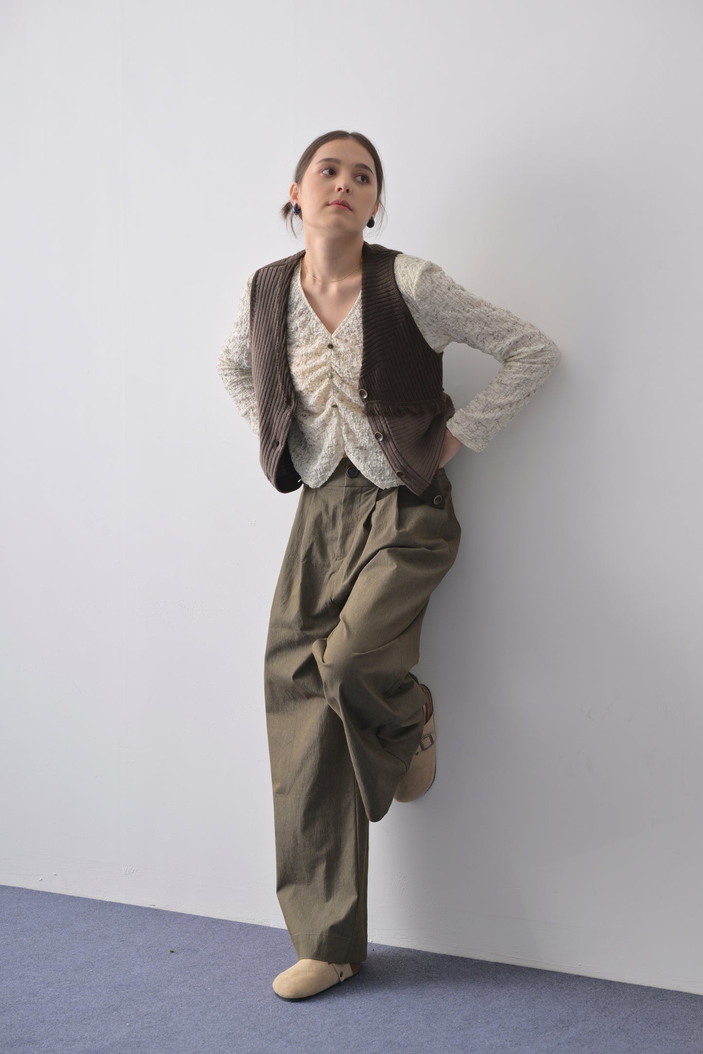羊毛混紡不規則拼色冷背心 Wool-blend Fringed Contrast Rib-knit Vest