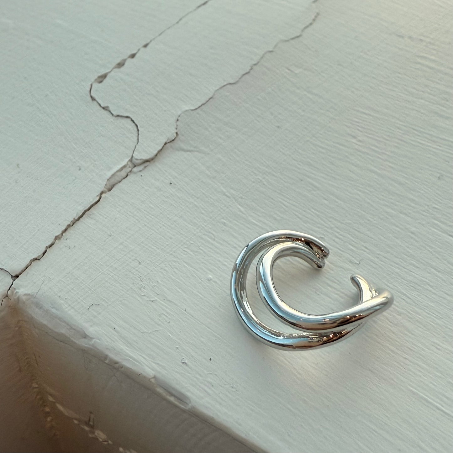雙層波浪耳骨扣 Double Layered Wavy Ear Cuff