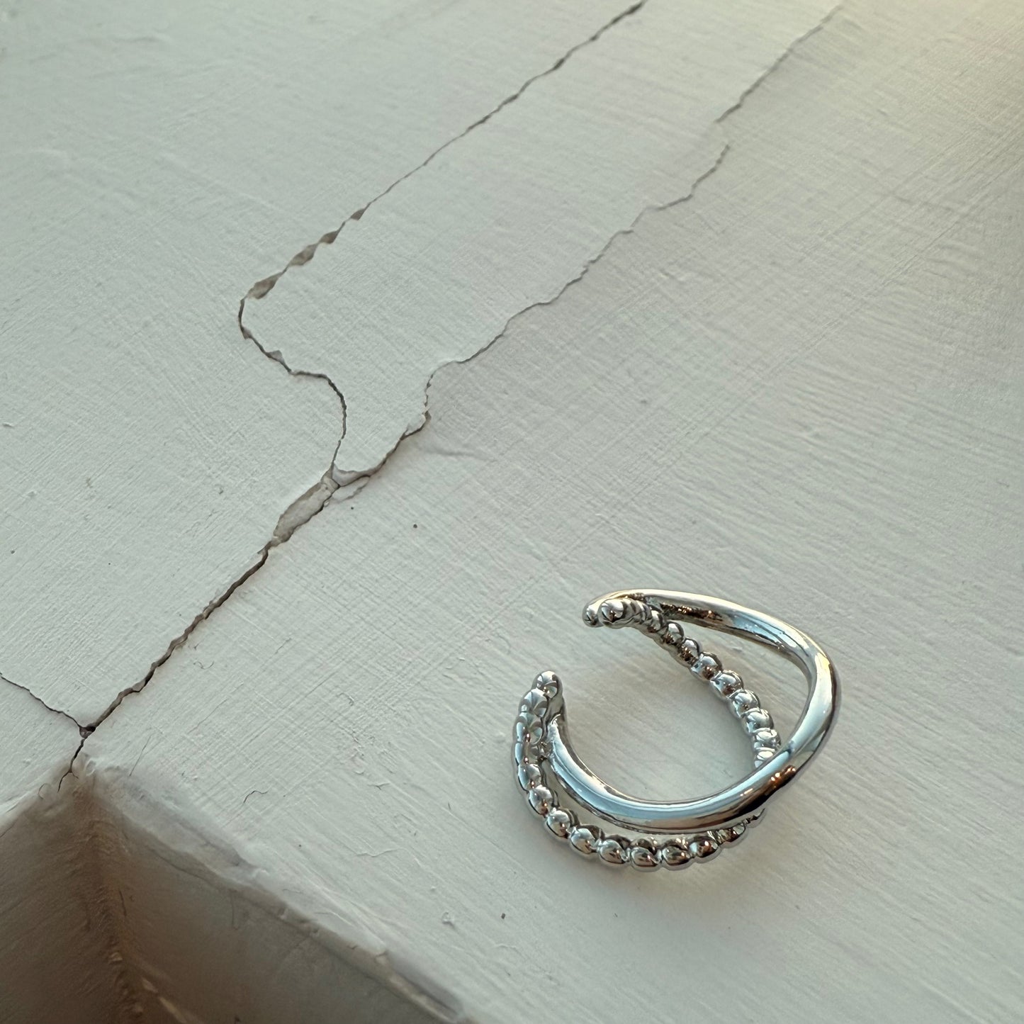 雙層波浪耳骨扣 Double Layered Wavy Ear Cuff