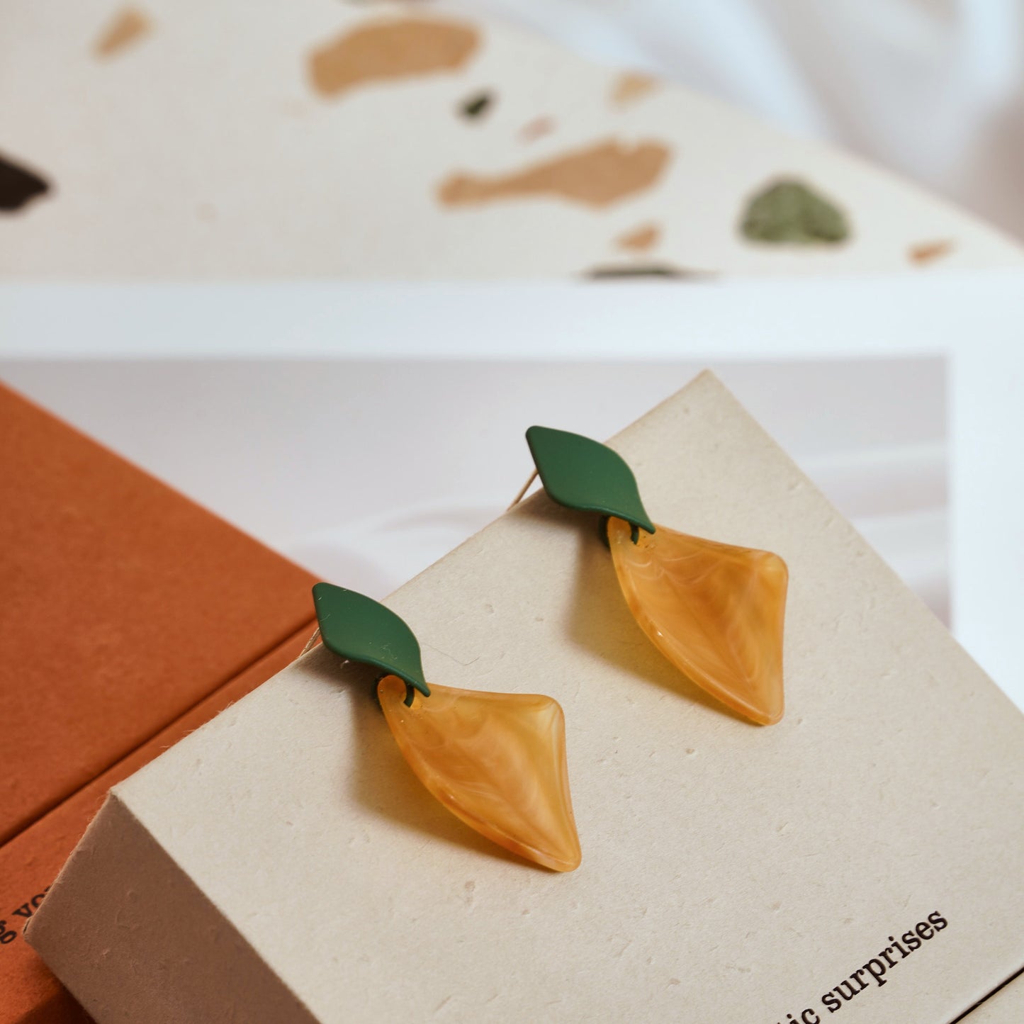 雲石墨西哥玉米片耳釘 Marble Nachos Earrings