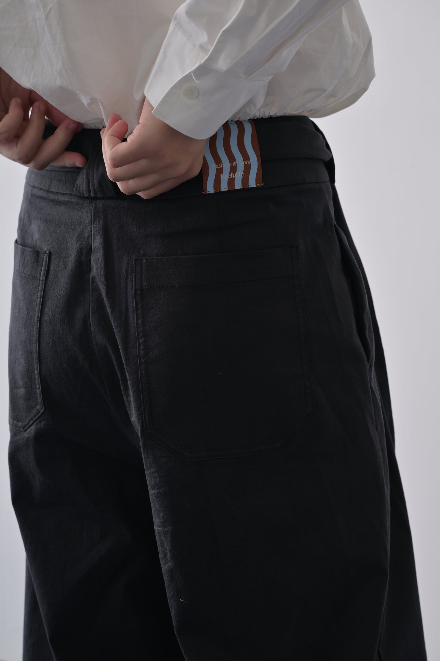 若隱鎖骨短款交疊恤衫 Wrap-It-Up Elastic Waist Shirt