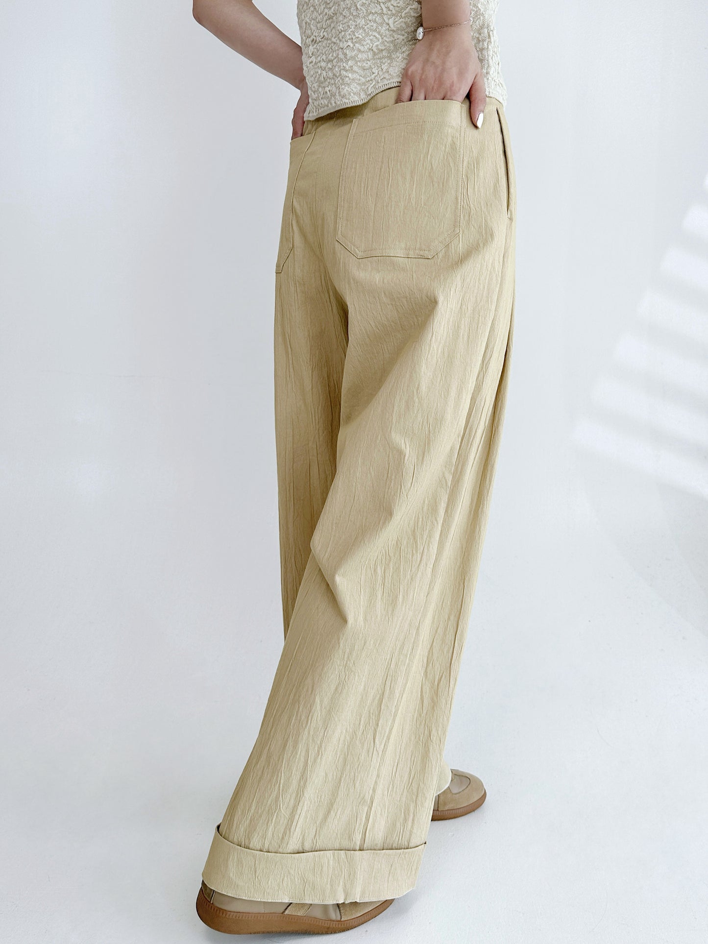 寬褲耳高腰闊腿褲配腰帶 Tailored Wide-leg Trousers with Belt