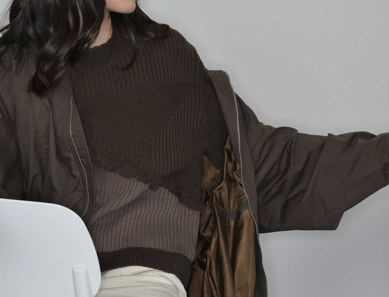 羊毛混紡不規則拼色冷衫 Wool-blend Fringed Contrast Rib-knit Jumper