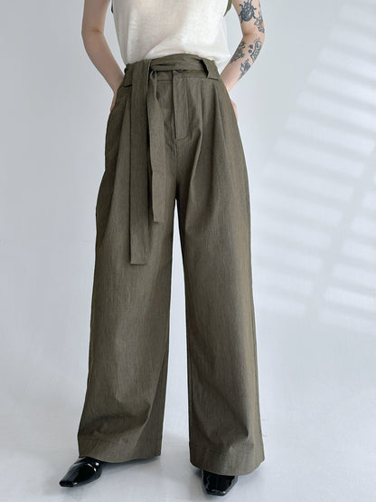 寬褲耳高腰闊腿褲配腰帶  Tailored Wide-leg Trousers with Belt